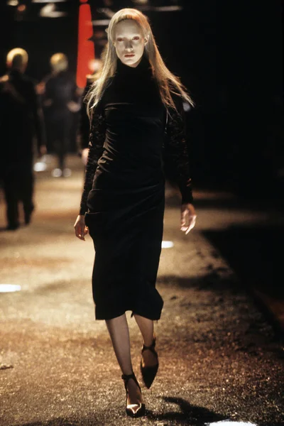 Look 33